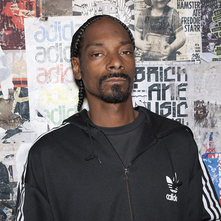 Snoop Dogg's girls-only party