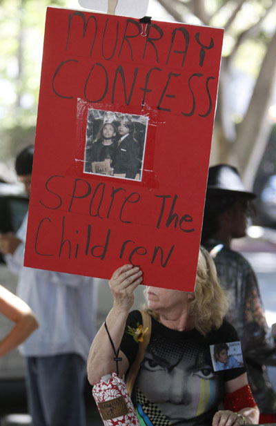 Michael Jackson manslaughter case pushed into 2011