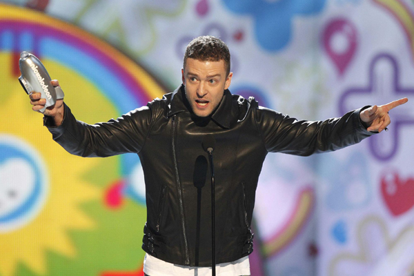 2011 Nickelodeon Kids Choice Awards in Los Angeles