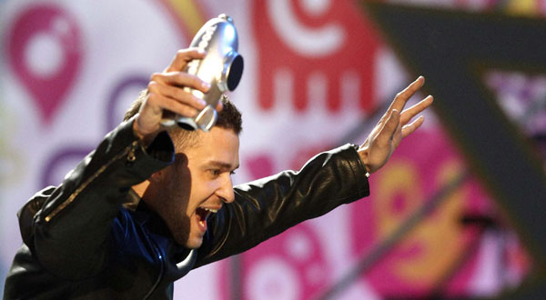 2011 Nickelodeon Kids Choice Awards in Los Angeles