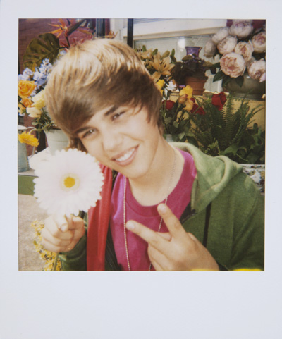Polaroids of Bieber on auction