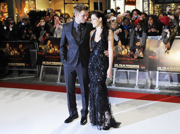 'The Twilight Saga: Breaking Dawn' premieres in London