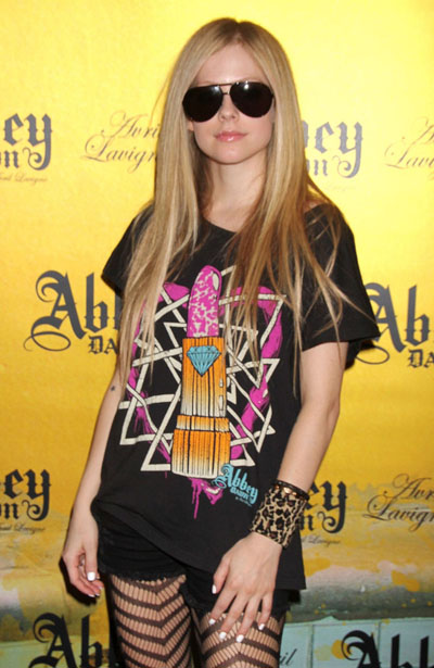 Avril Lavigne sells Beverly Hills home