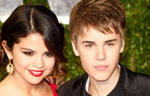 Bieber's mother: Get back with Selena Gomez