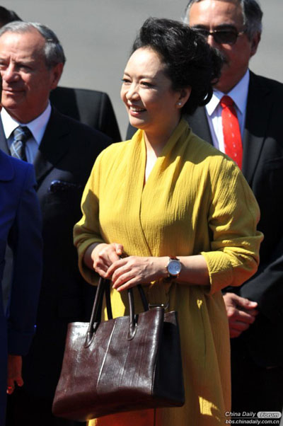 China's first lady shines on LatAm trip