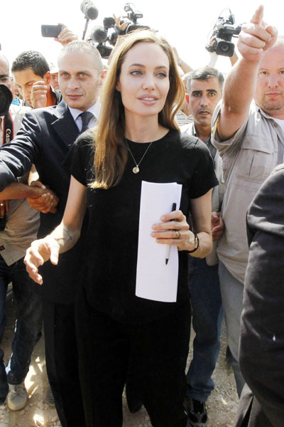 Angelina Jolie attends UN news conference in Syria