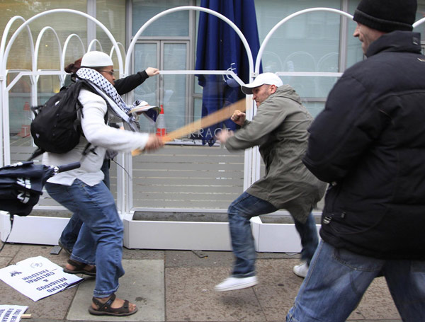 francebansfullfaceveilsspurringprotests