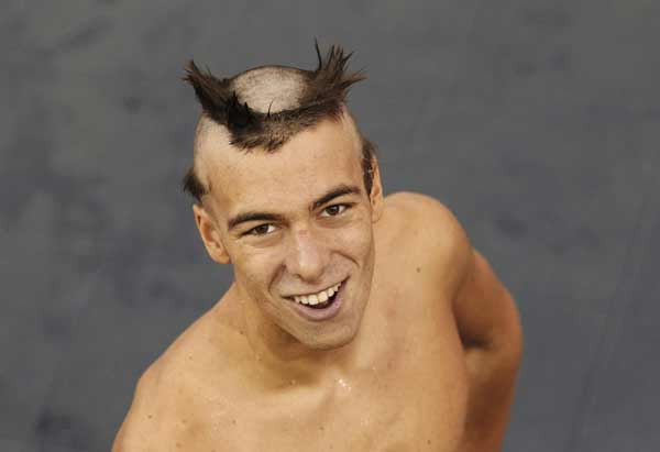 Cool Hairstyle Of Italy S Gregorio Paltrinieri Sports Chinadaily Com Cn