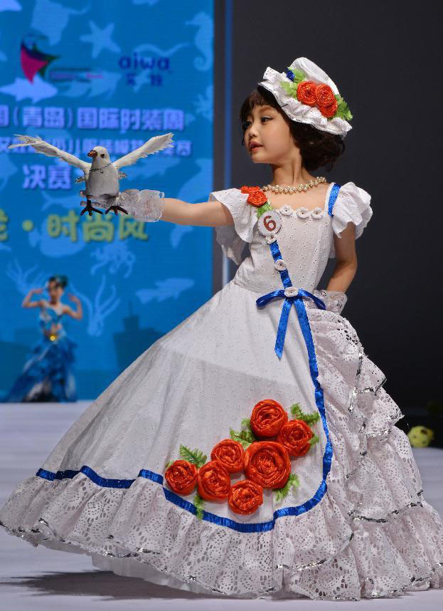 Kids model contest held during China (Qingdao) Int'l Fashion Week