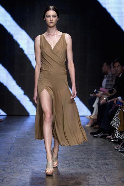 Donna Karan Spring/Summer 2015 collection[1]