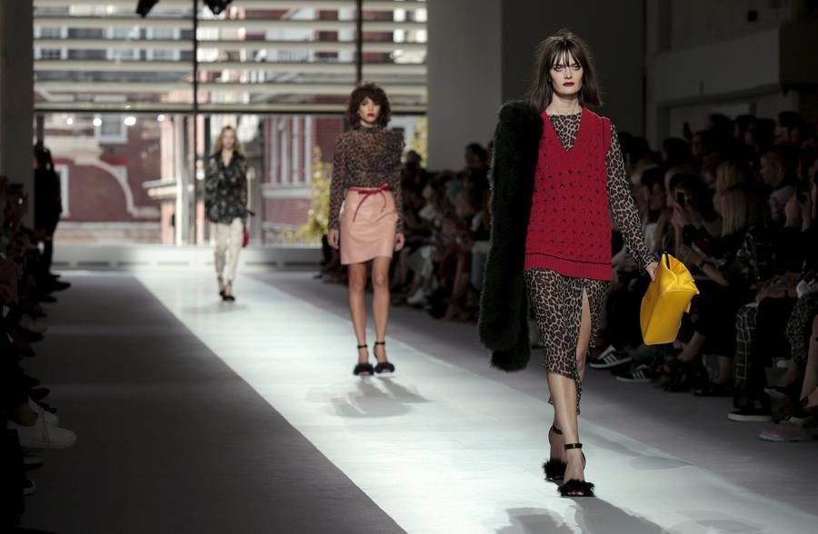 LFW: Topshop Unique Spring/Summer 2016 collection