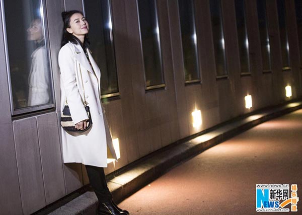 Actress Gao Yuanyuan departs for Paris Fashion Week