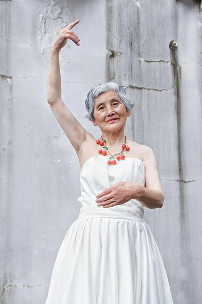 Retired factory worker emerges as internet fashionista