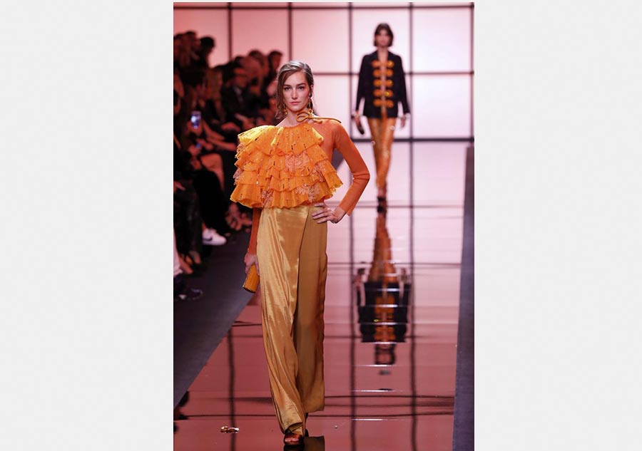 Giorgio Armani Haute Couture Spring/Summer 2017 collection