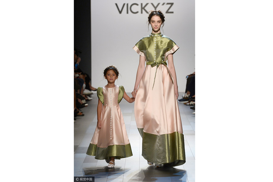 2017 New York fashion week:Vicky Zhang
