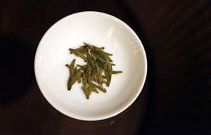 Gold leaf tea