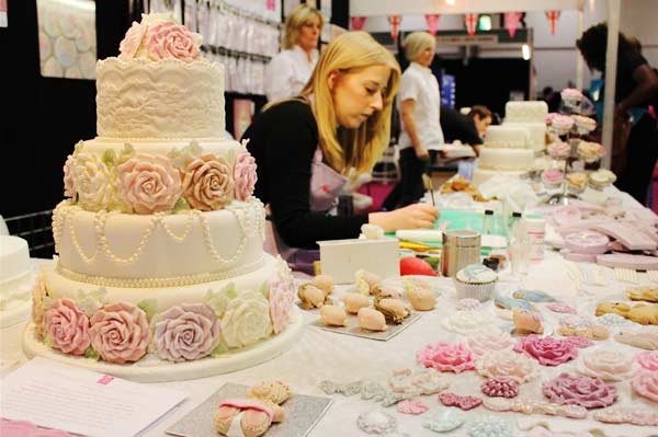 London Cake International attracts tourists