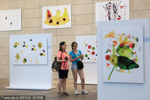 COLORTASTE displays abstract food art
