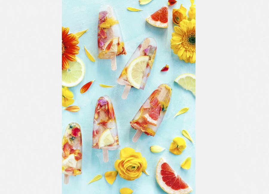 Stunning flower and fruit ice cools down scorching autumn