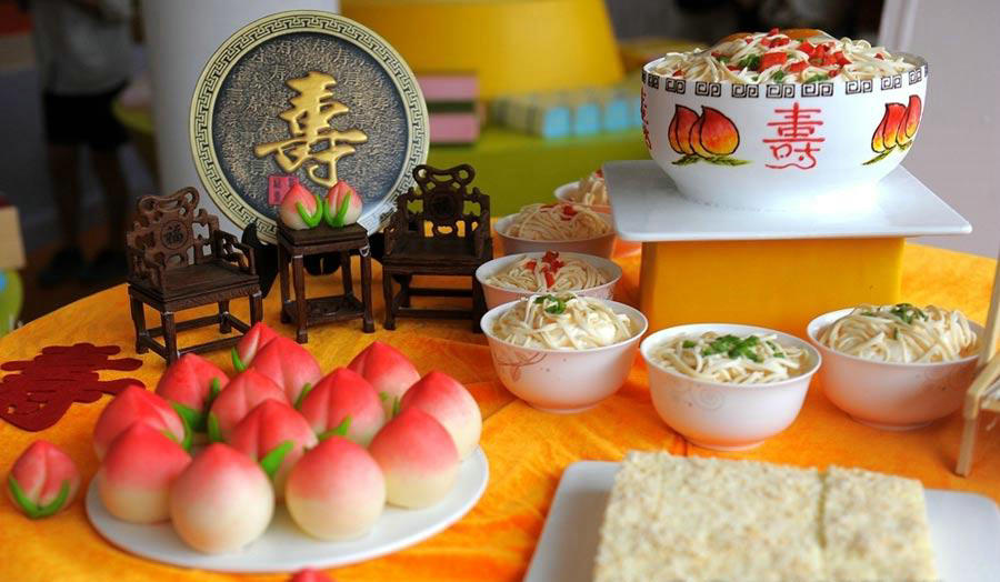 Mid-Autumn Food Expo opens in Chengdu