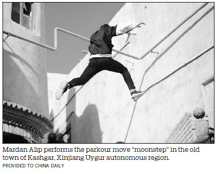 In urban jungle gym, Kashgar's young athletes play