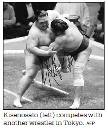 Japanese sumo grand champion Kisenosato retires after 3 straight losses