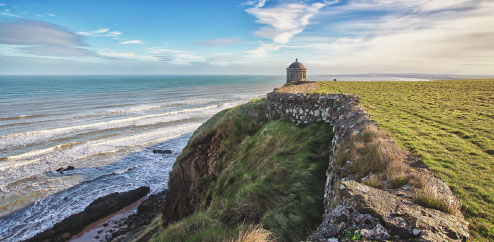 TOURISTS TAKE TO GAME OF THRONES TRAIL