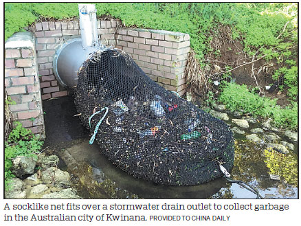 Australian city 'spreads' net to collect garbage