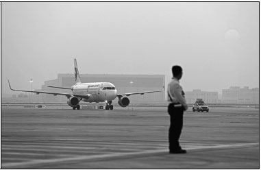 Low visibility test flights successful at Daxing airport