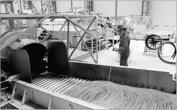 Experts urge action to boost steel industry
