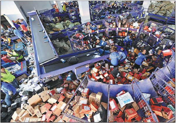 Online retailers expand into lower-tier markets