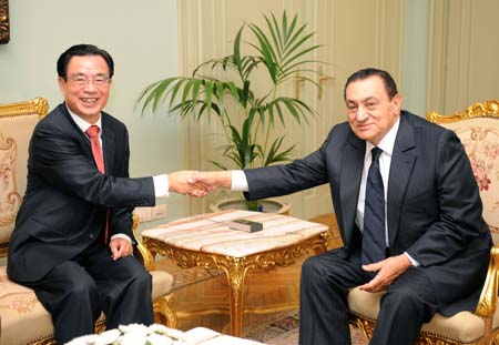 China, Egypt pledge stronger ties on anti-graft chief's Cairo visit