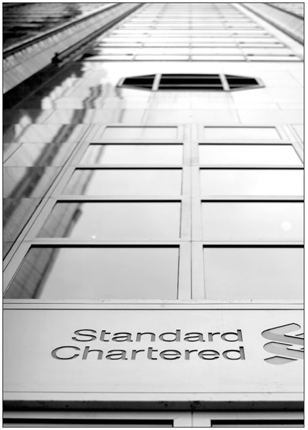 Standard Chartered to buy back HK$1.48b Lehman notes