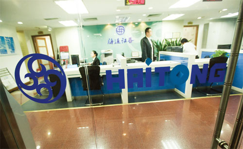 Brokers' global plans on the back burner
