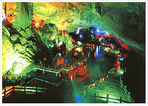 Qiupu Scenic Area (King's Cave) in Jiuhua Mountain (Chizhou)