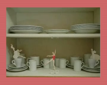 橱柜里的世界