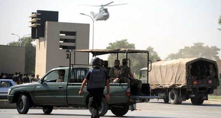 武装分子袭击巴陆军总部打死准将 塔利班宣布负责
