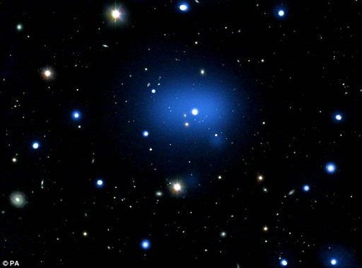 科学家发现迄今最远星系团 距地球102亿光年