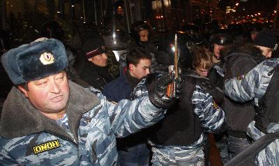 莫斯科等地再爆民族冲突 上千人遭拘捕