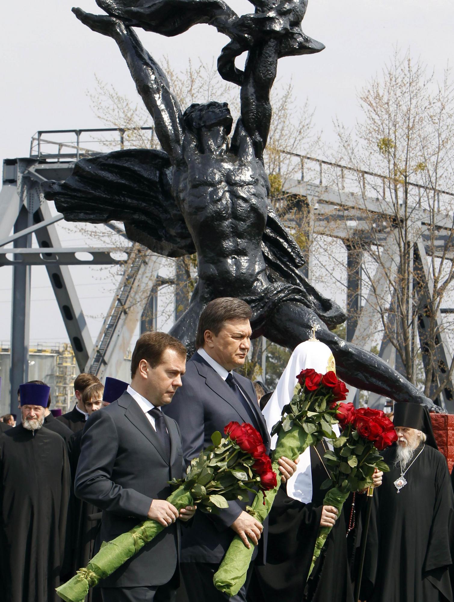 乌克兰纪念切尔诺贝利核事故25周年 需建新石棺防灾难重演