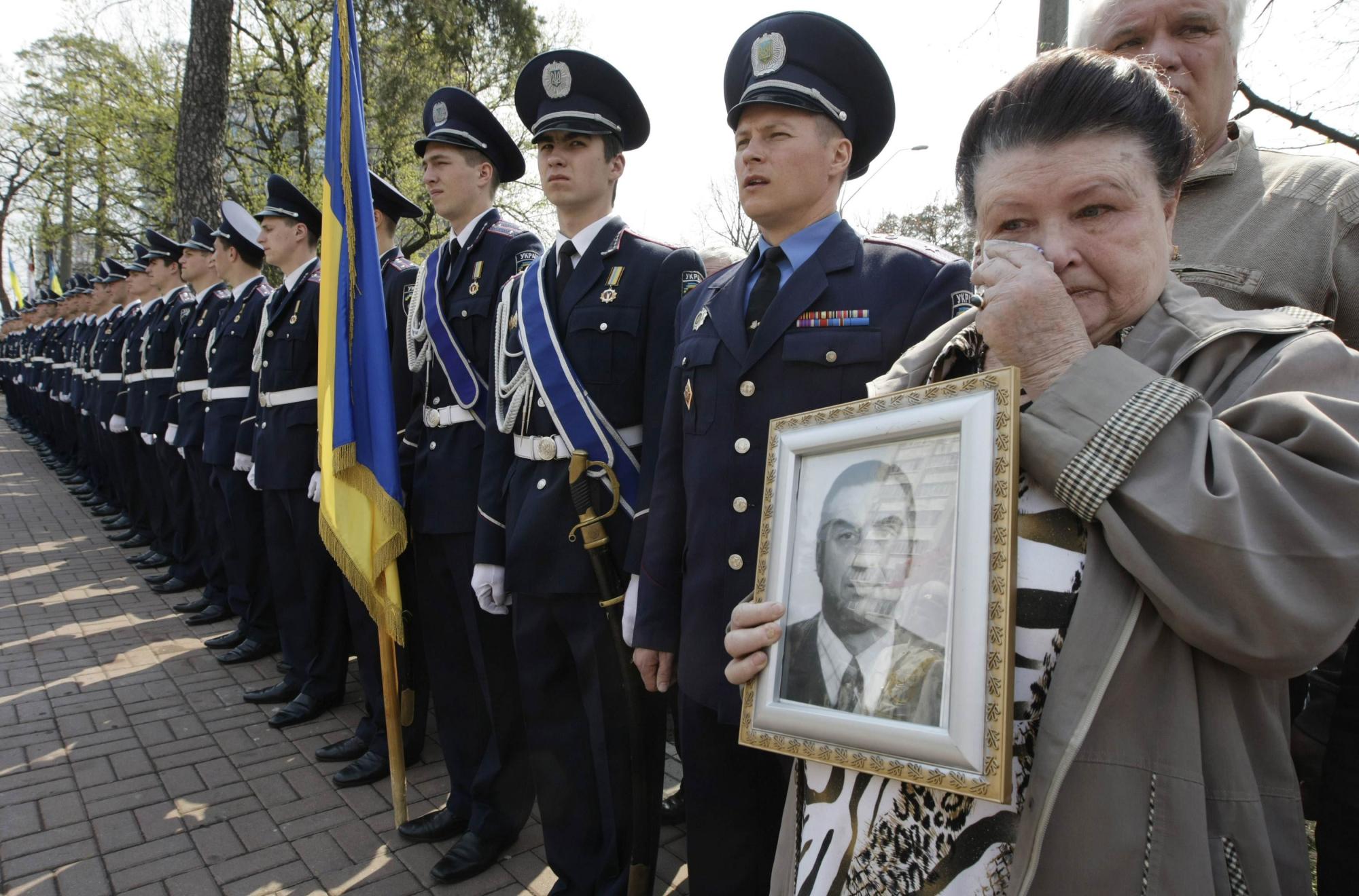 乌克兰纪念切尔诺贝利核事故25周年 需建新石棺防灾难重演
