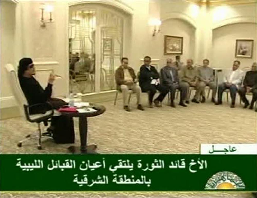 卡扎菲电视露面粉碎死亡谣言