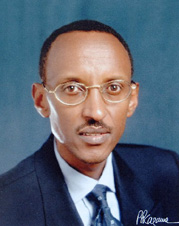 卢旺达总统与英国记者微博上打口水仗 引来外长围观