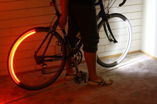 高科技自行车大盘点：车轮能发光 内胎可自动愈合