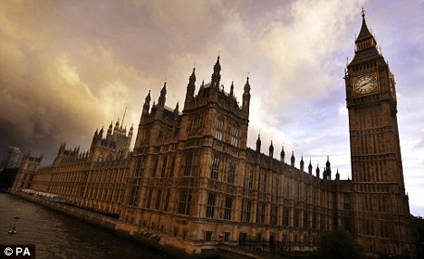 英国上议院如此IT扫盲 要教议员们玩“愤怒的小鸟”