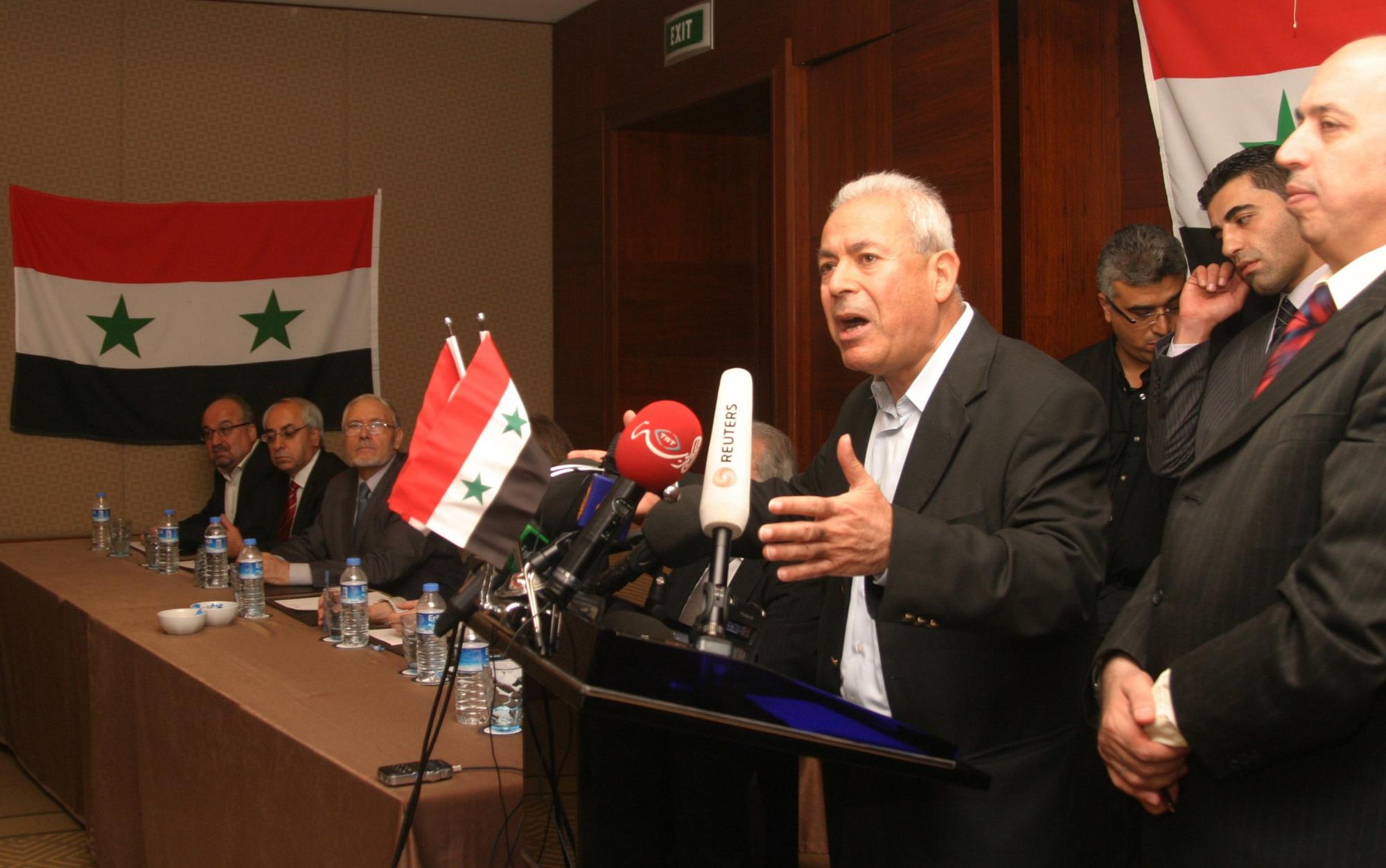 效仿利比亚成立全国委员会 叙利亚反对派“有组织了”