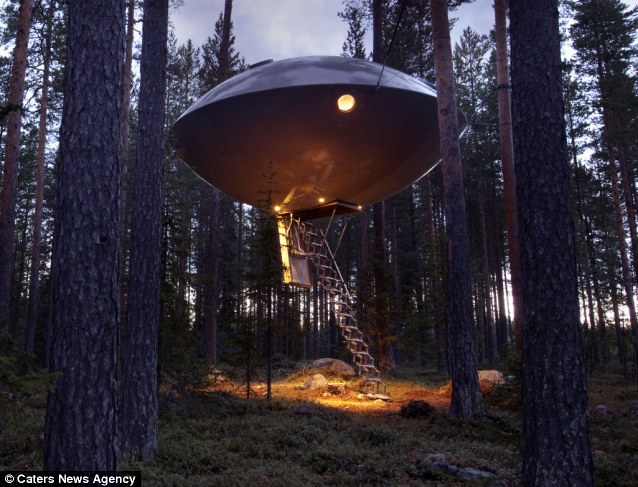瑞典独特“太空酒店”外形酷似UFO 吸引万千科幻迷