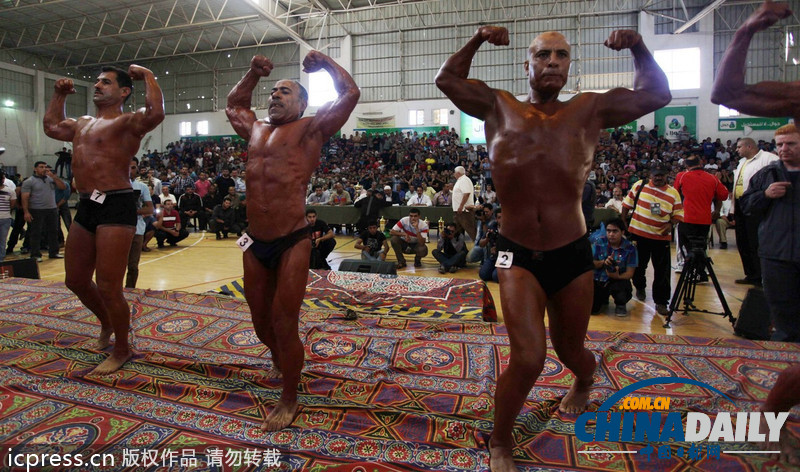 巴勒斯坦举行罕见健美大赛 中东猛男展示完美肌肉