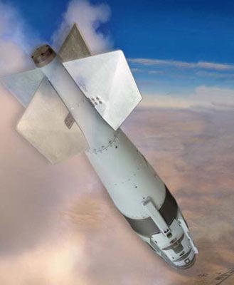 精确制导炸弹在作战中发挥重要作用