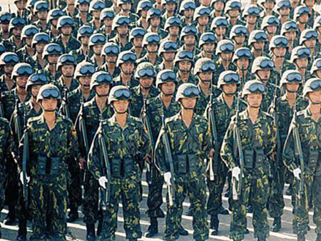 台军后备部队号称400万训练为上级做秀